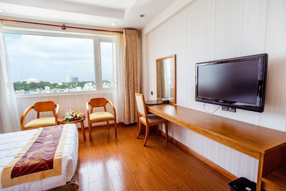 Viet Lotus Saigon Hotel Ho-Chi-Minh-Stadt Exterior foto